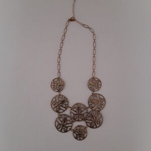 🦚3/$15🦚Gold Filigree Necklace